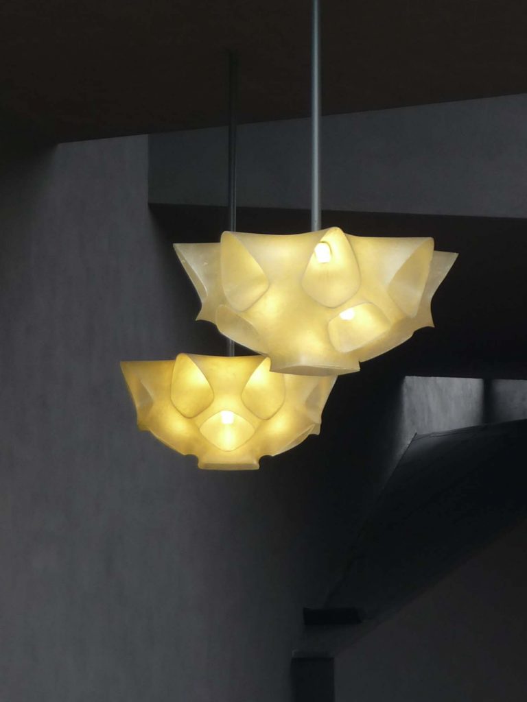 gfk lampe by colin patterson im vitrahaus 6